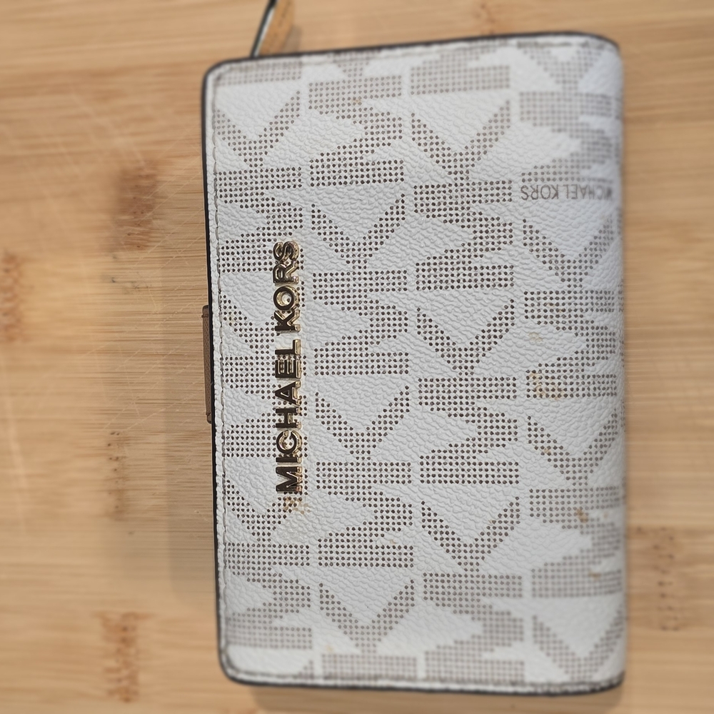 Michael Kors White and Gray Wallet